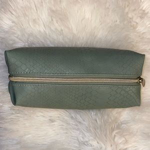 Sonia Kashuk Pencil Makeup Case Bag in Green Olive Faux Croc